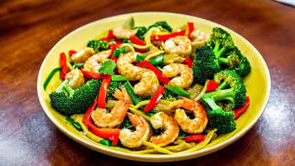 Breadfruit And Prawn Stir-fry With Ginger Sauce