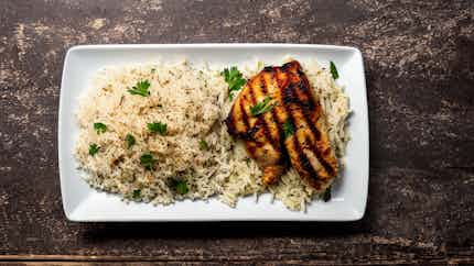 Coconut Rice With Grilled Chicken