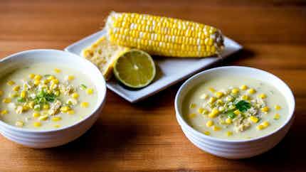 Crab Meat and Corn Soup (蟹肉玉米汤)