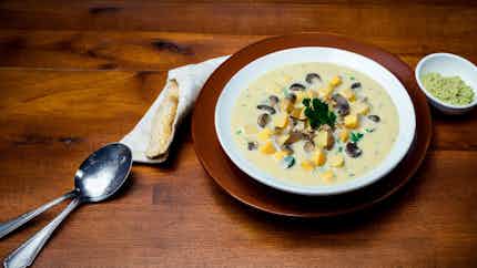 Creamy Bashkir Mushroom and Potato Soup (Крем-суп с грибами и картофелем по-башкирски)