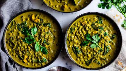 Dal Palak Curry (lentil And Spinach Curry)