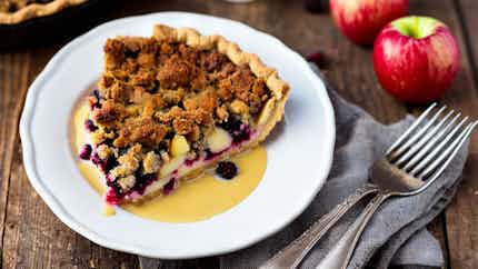 Dorset's Autumn Indulgence: Dorset Apple And Blackberry Crumble Pie With Vanilla Custard