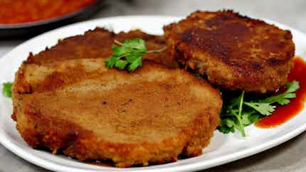 Fried Pork Chop Fiesta (排骨)