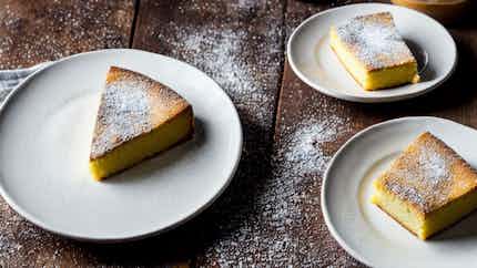 Frisian Almond Cake (Fryske Amelân Taart)