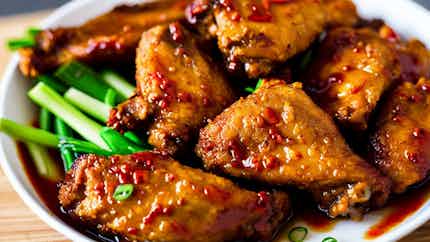 Fujian-style Fried Chicken Wings (福建炒鸡翅)