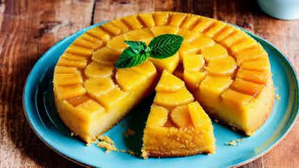 Honduran Pineapple Upside-Down Cake (Pastel de Piña al Revés)