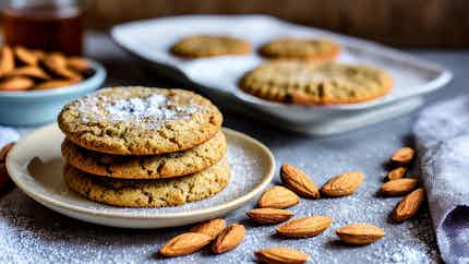 Kleicha (date And Almond Filled Cookies)
