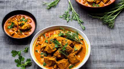 Kukul Mas Curry (spicy Ceylon Chicken Curry)