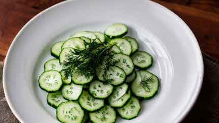 Low-sodium Cucumber And Dill Salad