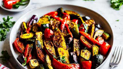 Moroccan Harissa Spiced Roasted Vegetables (Légumes Rôtis aux Épices Harissa)