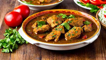 Multani Chicken Karahi (ملتانی چکن کڑاہی)