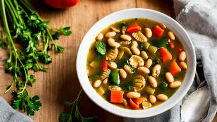 Nut-free Minestrone Soup