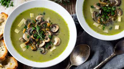 Paleo Mushroom And Thyme Soup