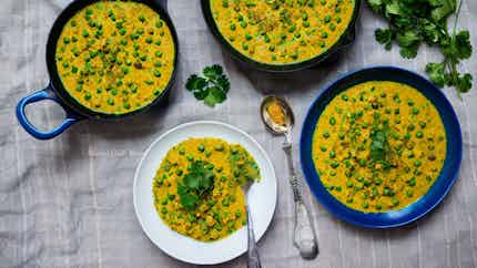 Peas And Cottage Cheese Curry (punjabi Matar Paneer)