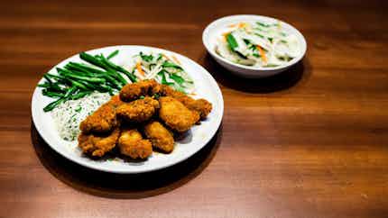 Pyongyang-style Fried Chicken (평양식 후라이드 치킨)