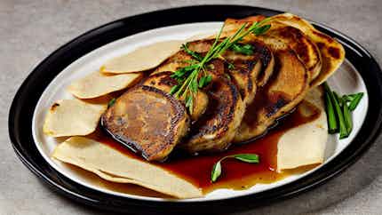 Roasted Duck With Pancakes (peking Duck)