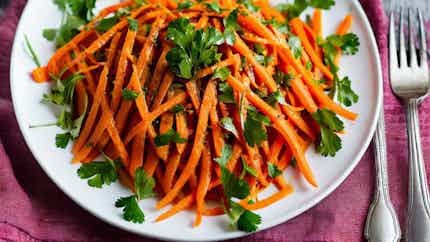 Salatat Jazar (tunisian Spiced Carrot Salad)