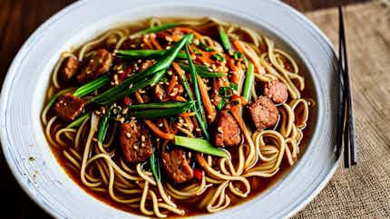 Shanghai Style Spicy Noodles (上海辣面)