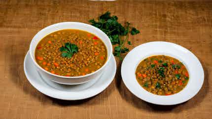 Spicy Lentil Soup (شوربة عدس حارة)