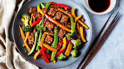 Sweet And Spicy Tempeh Stir-fry