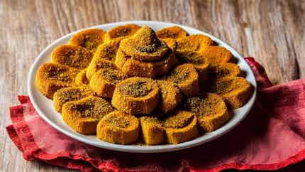 Sweet Lakhamari (मिठो लखामरी)