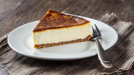 Vanuatu Vanilla Bean Cheesecake