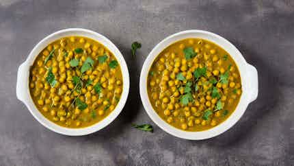 Yellow Pea Curry (ghuguni Tarkari)